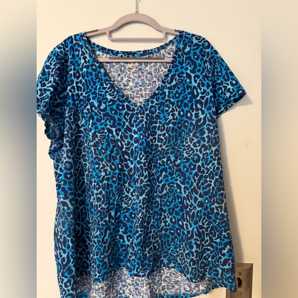 Lilly Pulitzer Blue Leopard Print V-Neck Tee Short Sleeve Top XL